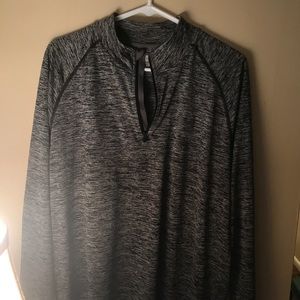 UNDER ARMOUR HALF ZIP